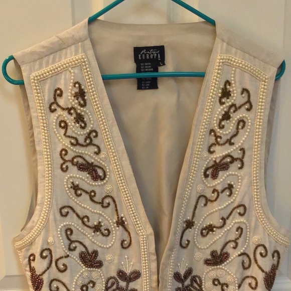 Ladies gorgeous beaded embellished fly front vest - Picture 1 of 3